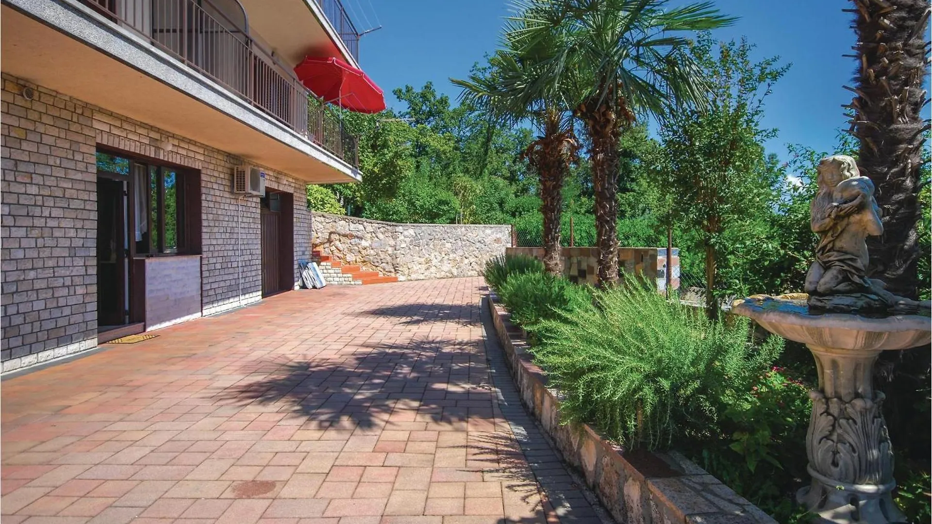 Beautiful Apartment In Lovran With Wifi