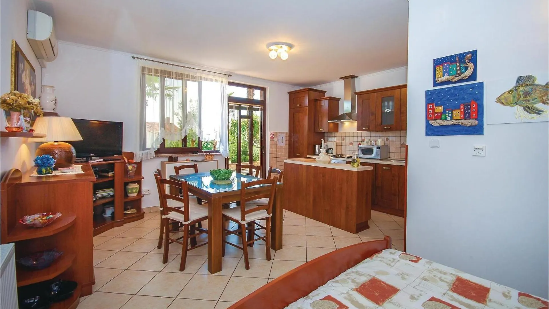 Beautiful Apartment In Lovran With Wifi