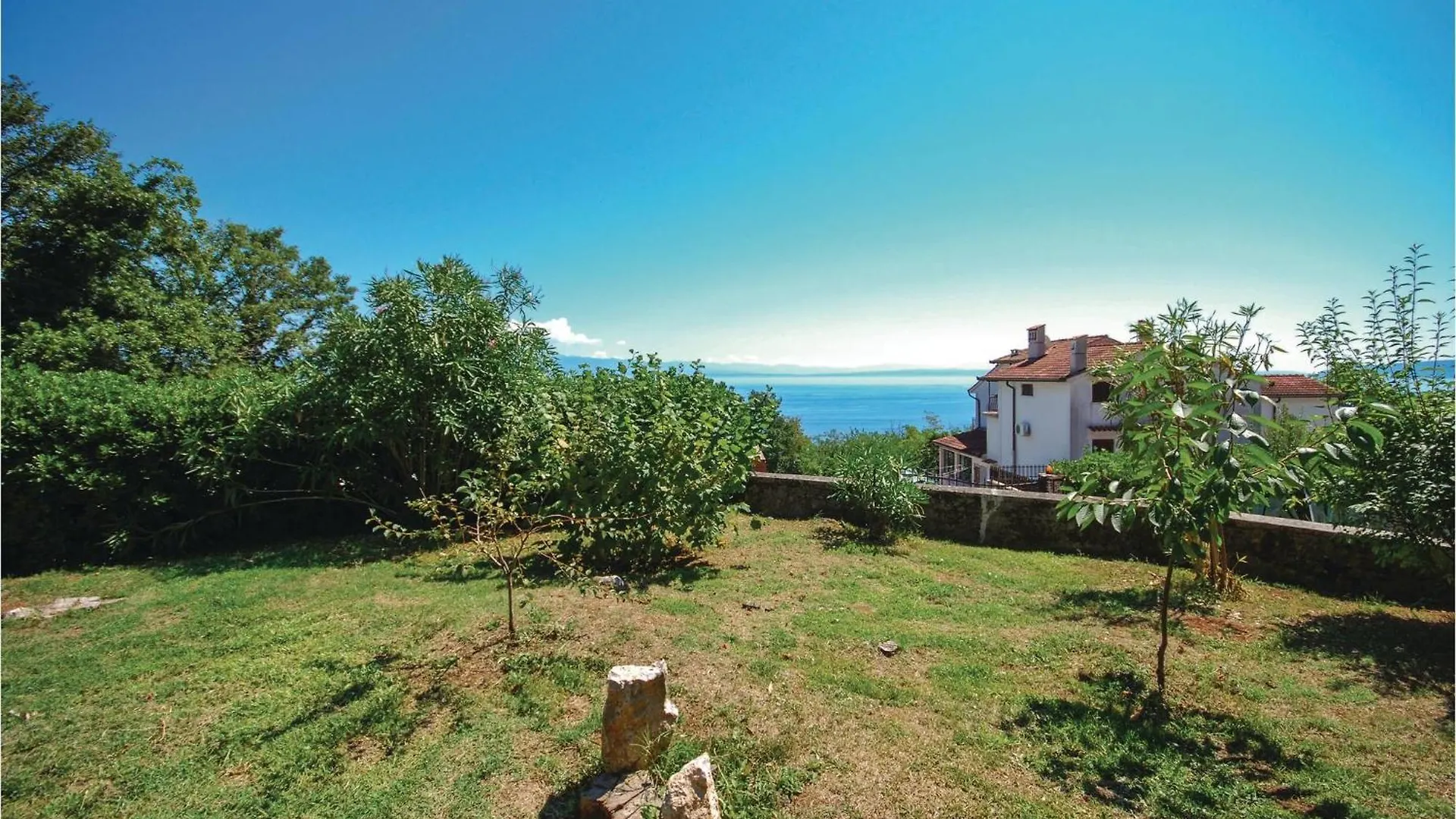 Beautiful Apartment In Lovran With Wifi